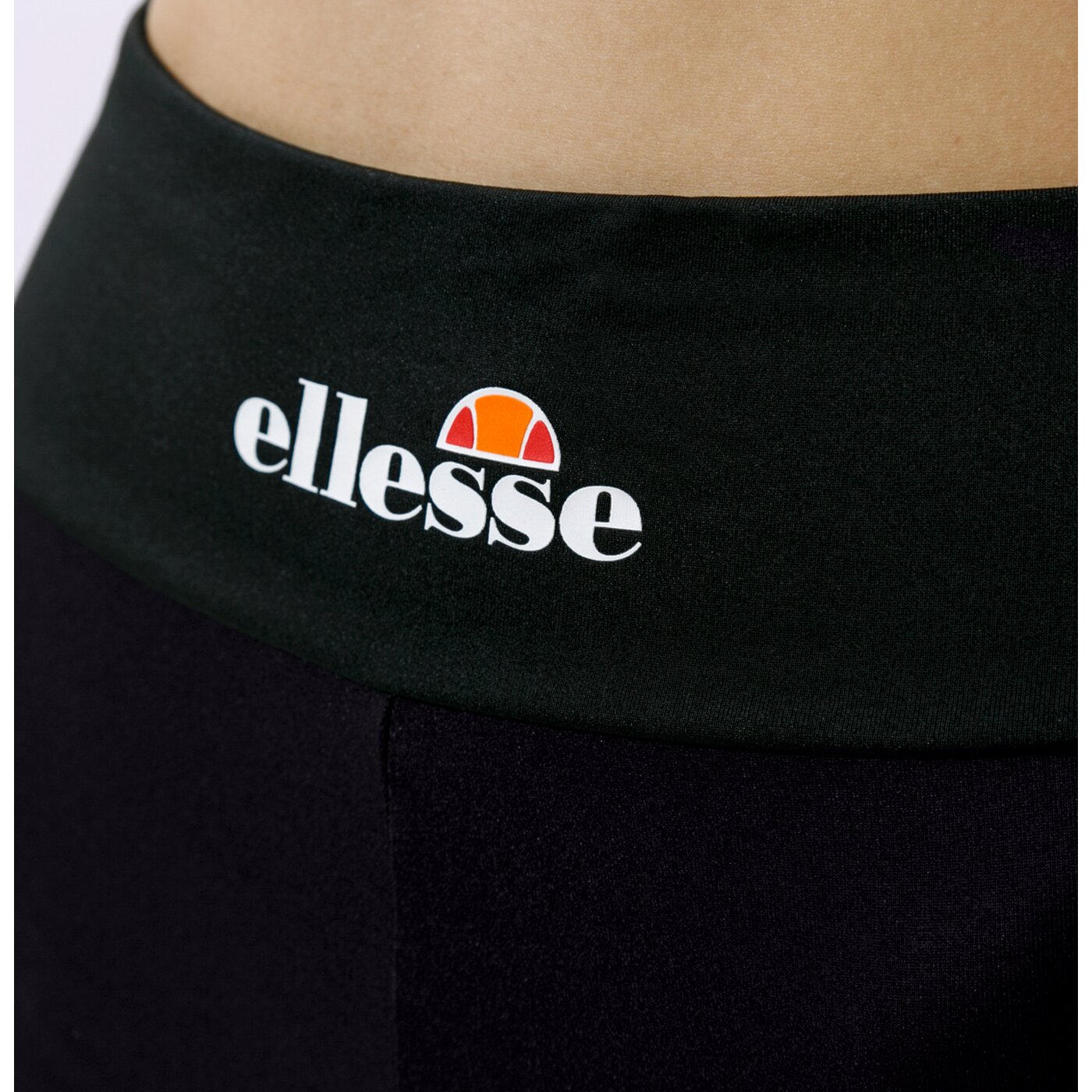 Дамски къси панталони ELLESSE ШОРТИ CONO CYCLE SHORT BLK sgj11891011 цвят черен