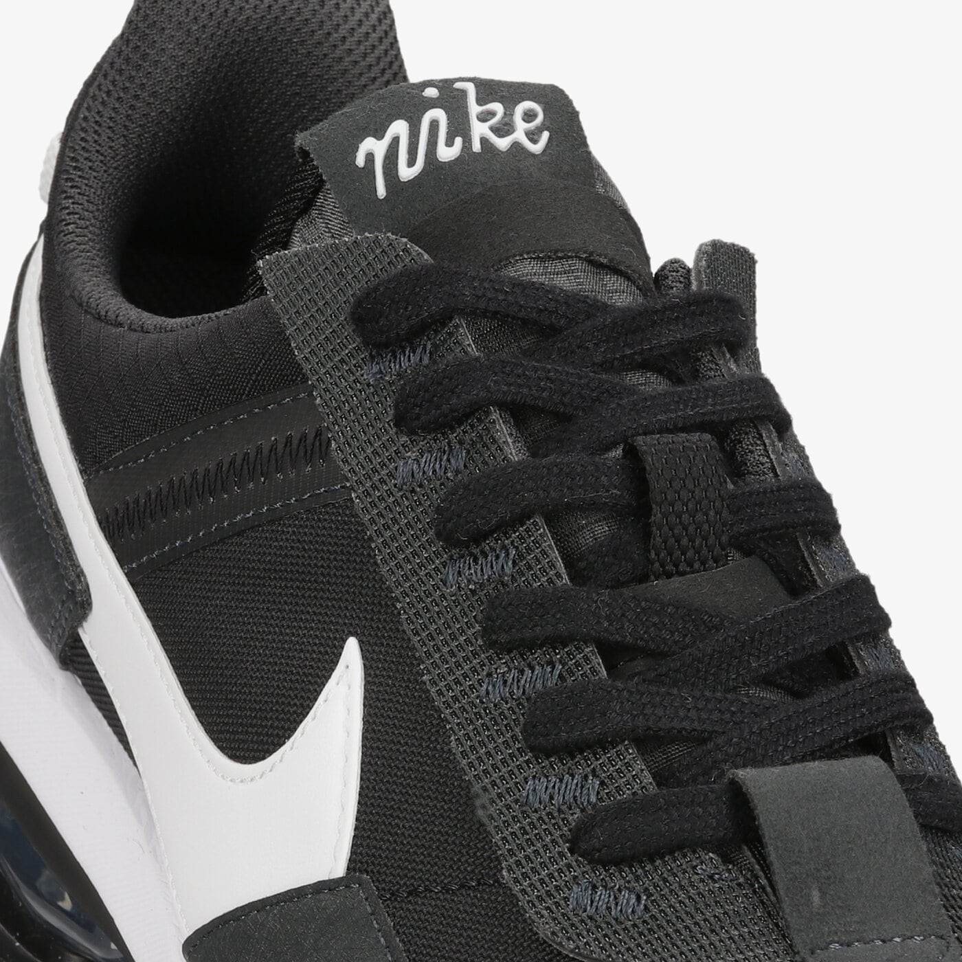 Мъжки маратонки NIKE AIR MAX PRE-DAY dc9402-001 цвят черен