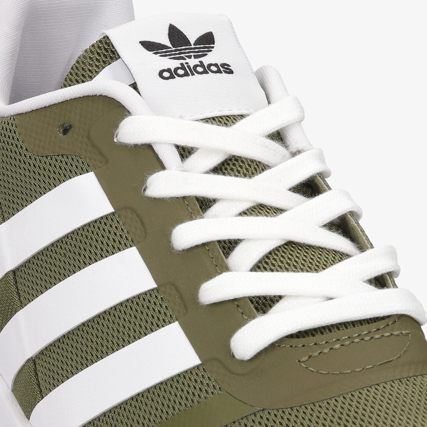 Мъжки маратонки ADIDAS MULTIX h04472 цвят каки