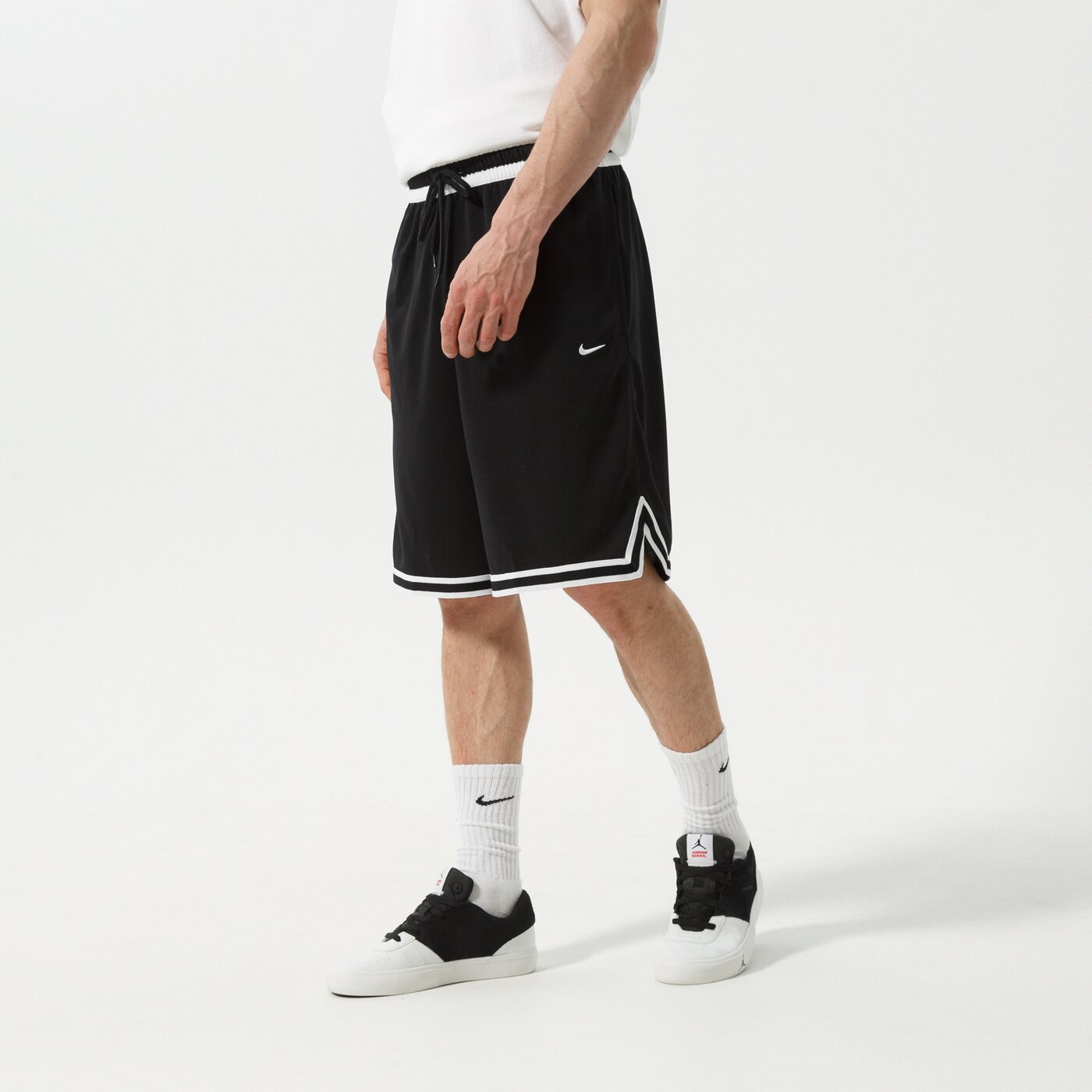 Nike ШОРТИ M Nk Df Dna Short M2z Nba Dh7160 010 Мъжки Цвят черен Модни