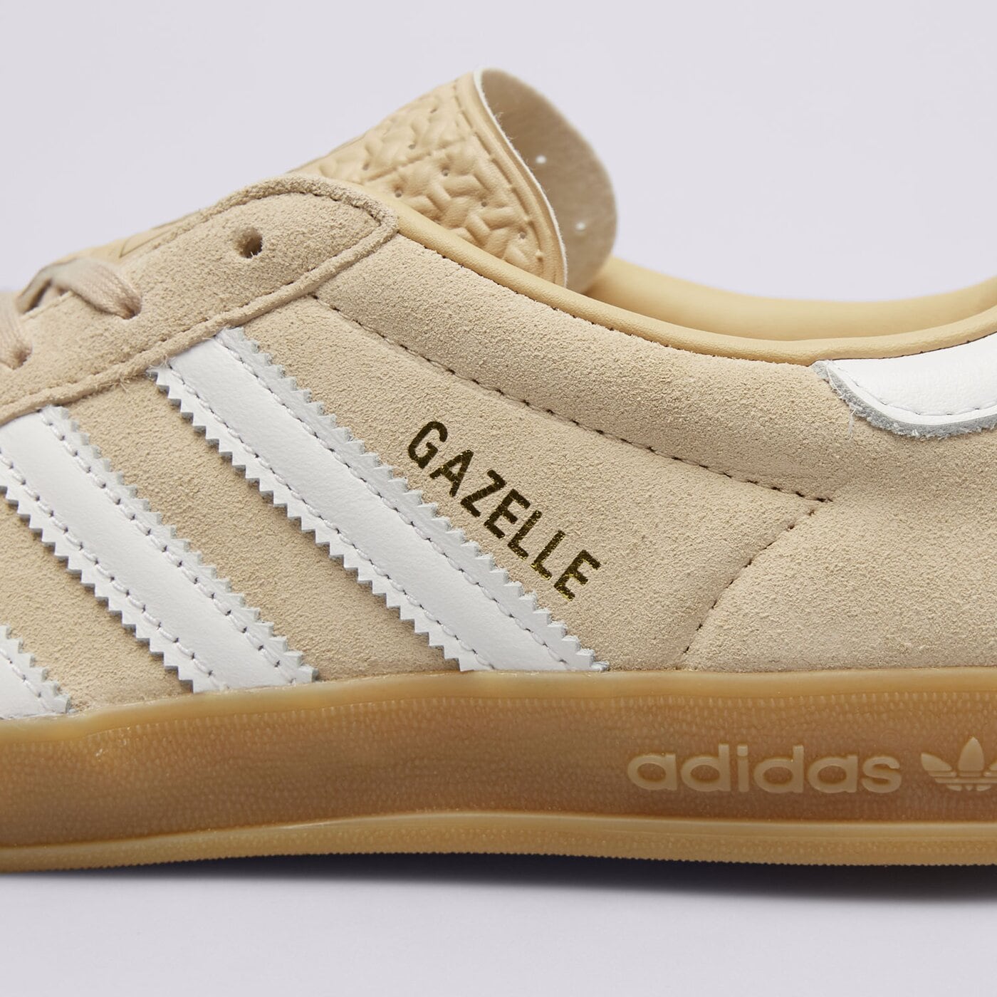 Дамски маратонки ADIDAS GAZELLE INDOOR W ih5482 цвят бежов