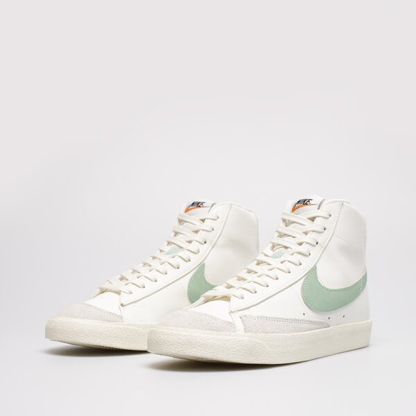 Мъжки маратонки NIKE BLAZER MID '77 PRM do9787-100 цвят бял