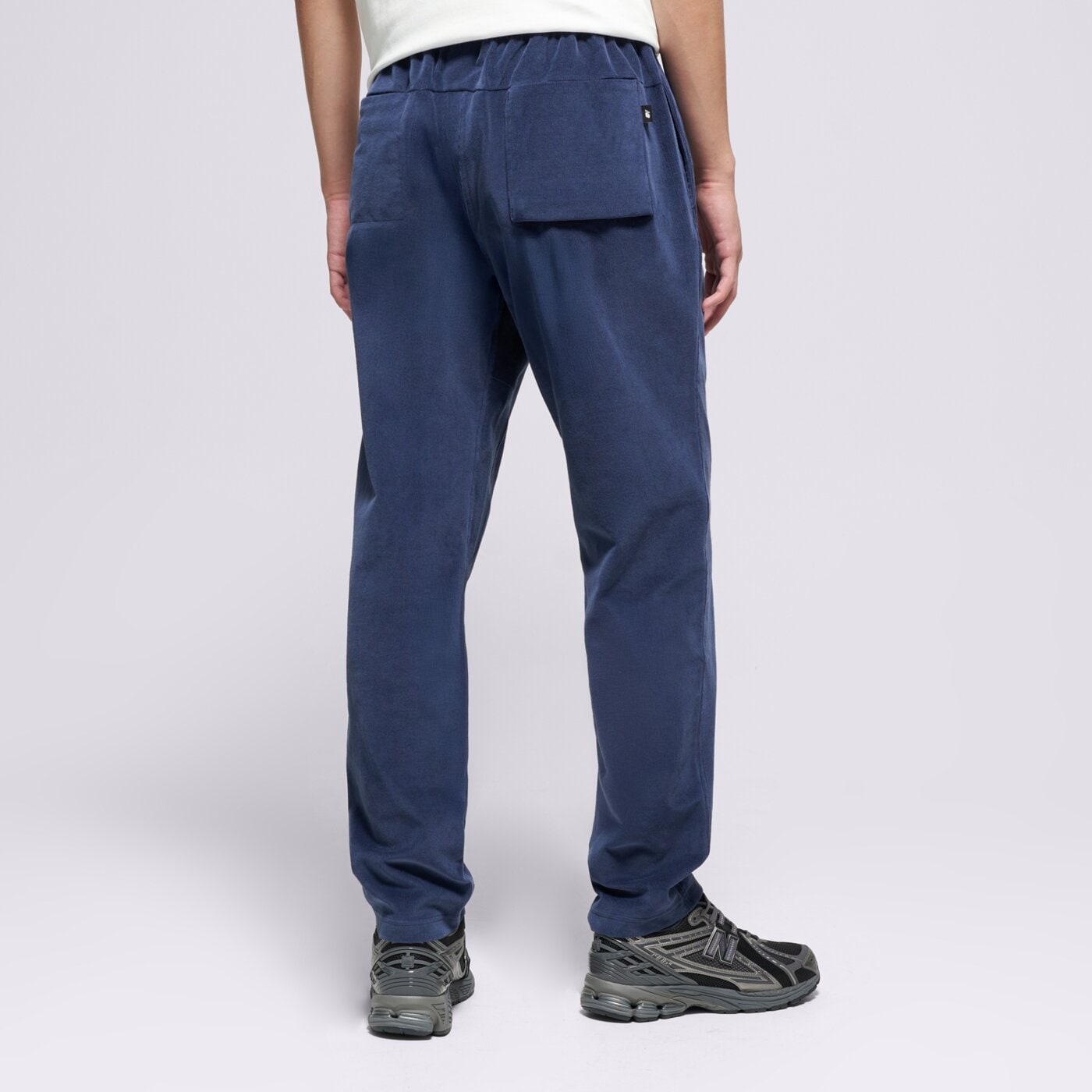 Мъжки панталони NEW BALANCE ПАНТАЛОНИ STRETCH CORDUROY PANT mp53521nny цвят тъмносин