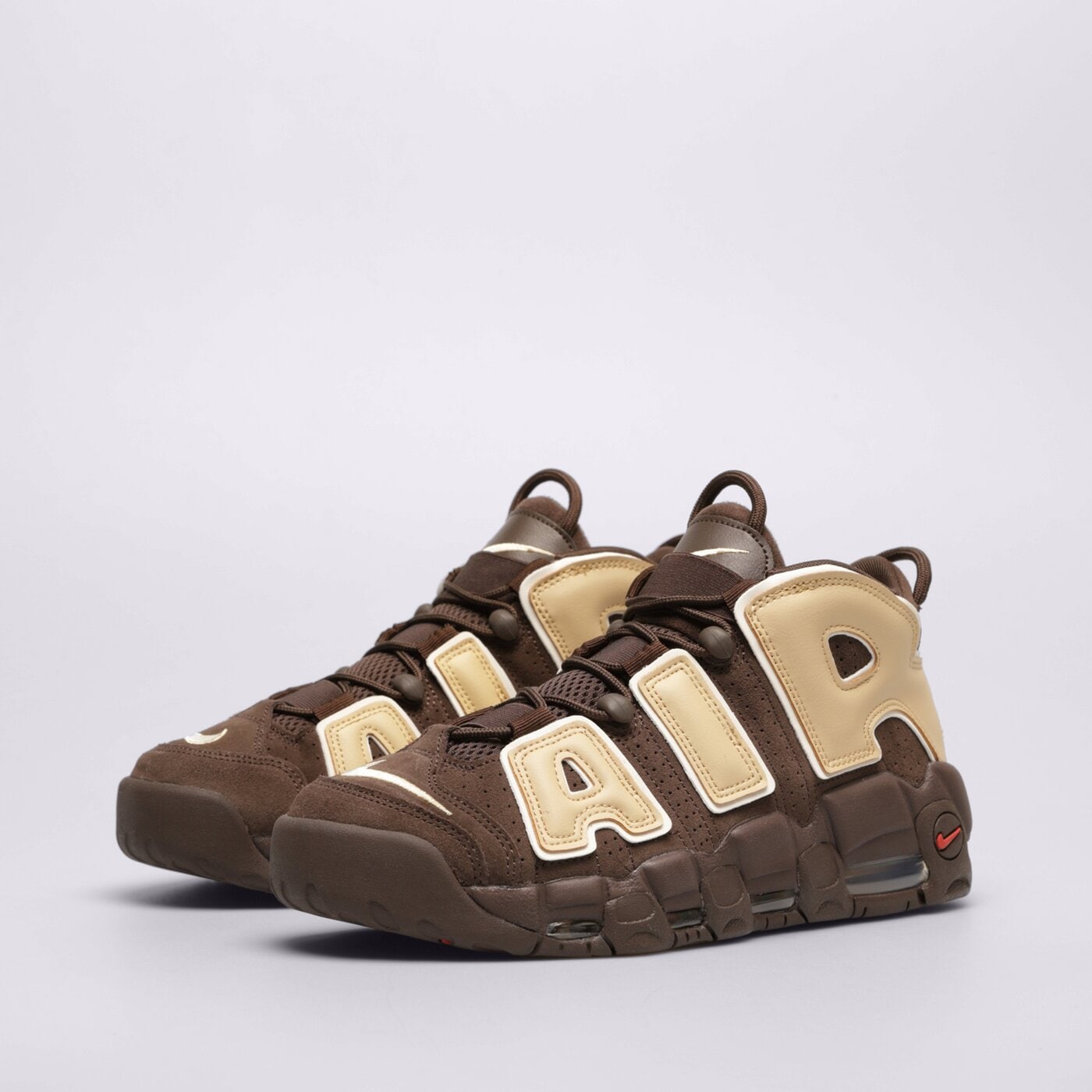 Мъжки маратонки NIKE AIR MORE UPTEMPO '96 fb8883-200 цвят кафяв