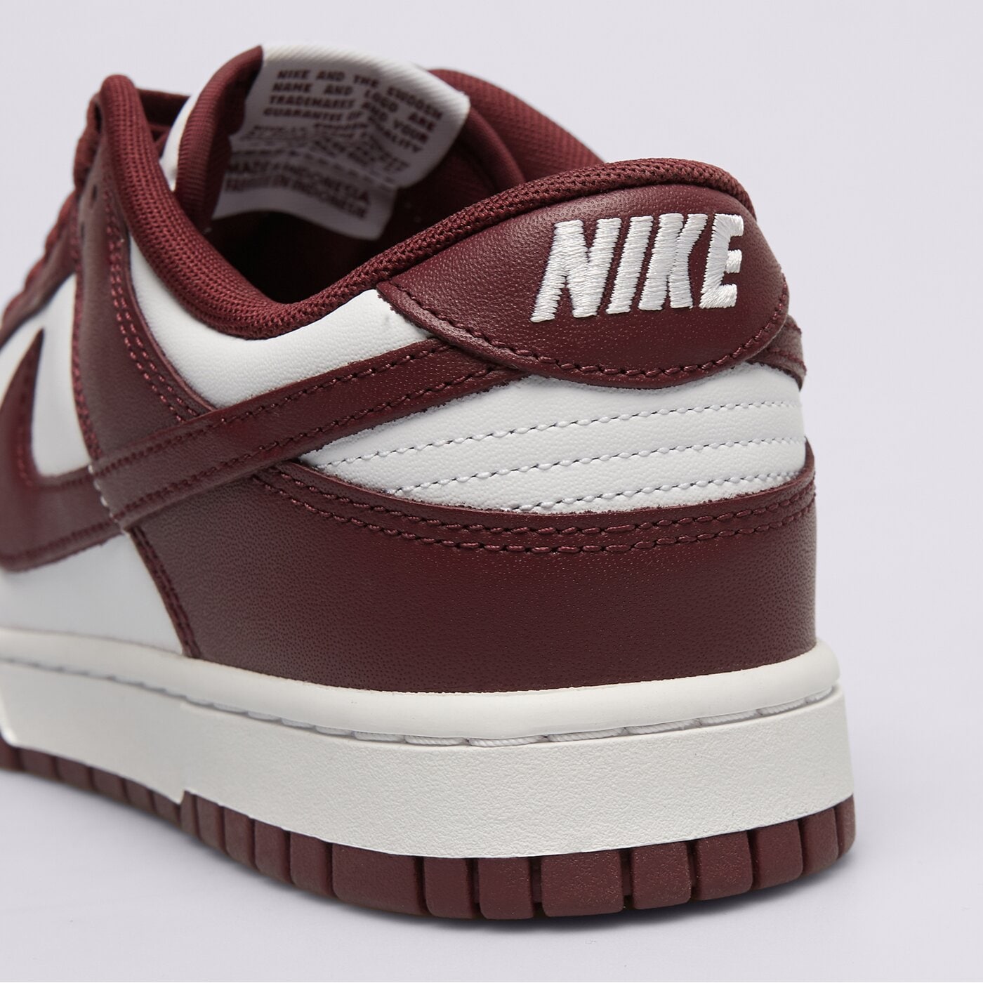 Мъжки маратонки NIKE DUNK LOW dv0833-115 цвят червен