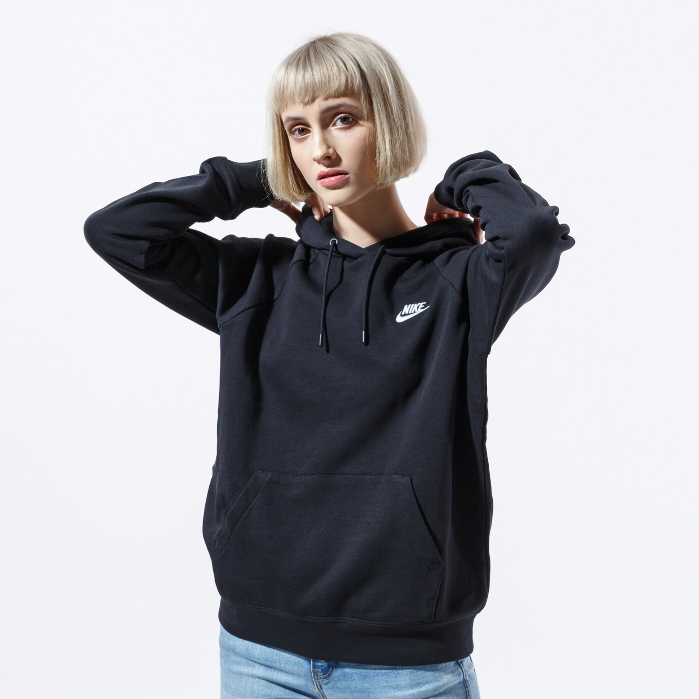 Дамски суичър NIKE СУИТЧЪР С КАЧУЛКА W NSW ESSNTL HOODIE PO FLC bv4124-010 цвят черен