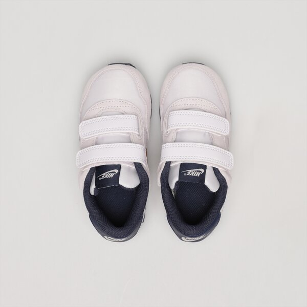 Детски маратонки NIKE MD VALIANT  cn8560-501 цвят бял