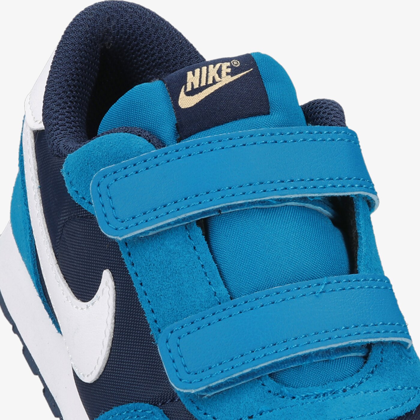 Детски маратонки NIKE MD VALIANT cn8560-404 цвят син