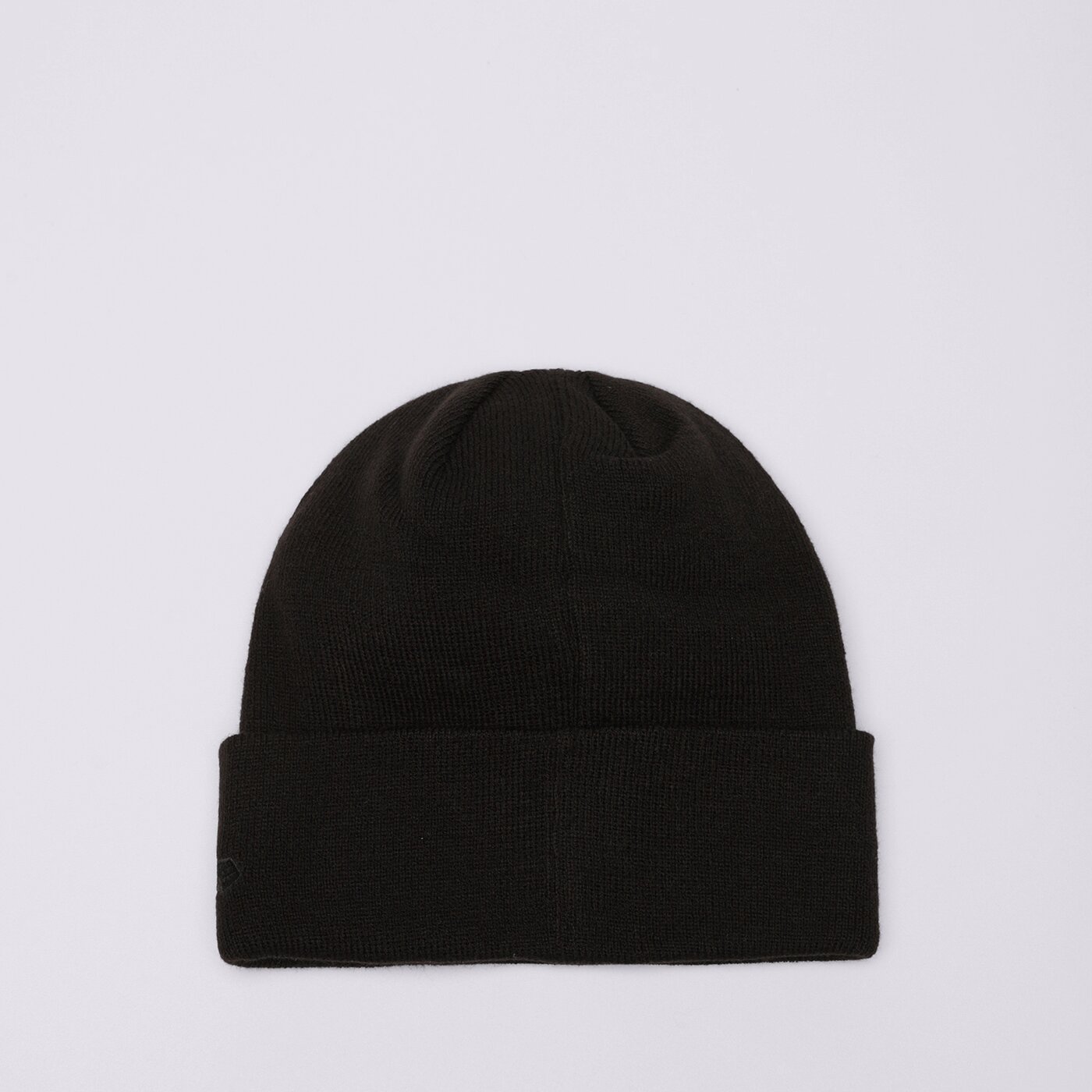 Мъжка зимна шапка NEW ERA ШАПКА BADGE BEANIE BULLS CHICAGO BULLS 60364359 цвят черен