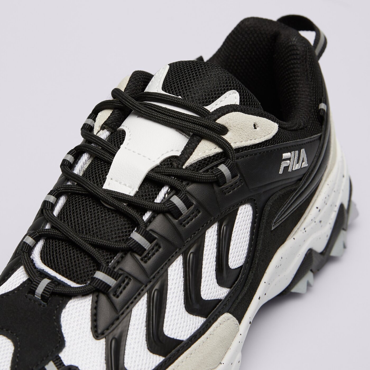 Мъжки маратонки FILA RAVAGEMENT 1jm02586-120 цвят черен