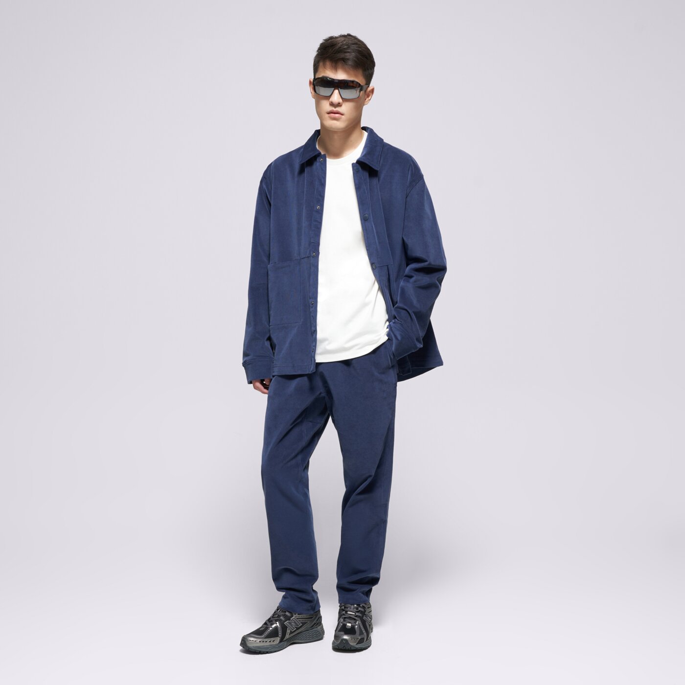 Мъжки панталони NEW BALANCE ПАНТАЛОНИ STRETCH CORDUROY PANT mp53521nny цвят тъмносин