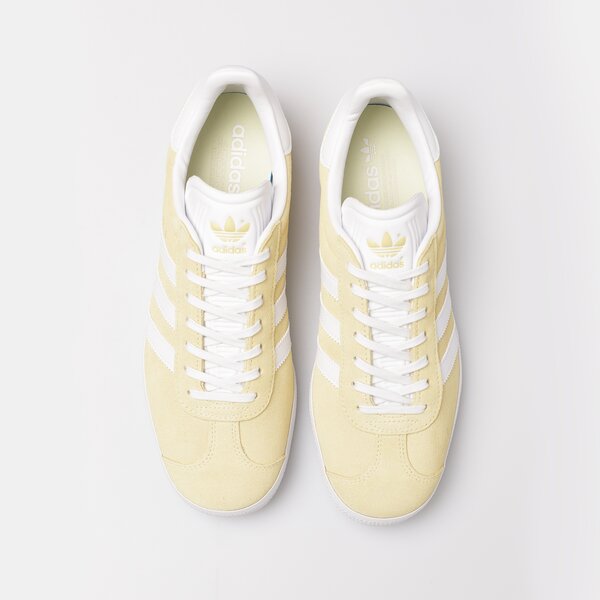 Мъжки маратонки ADIDAS GAZELLE  gx2203 цвят жълт