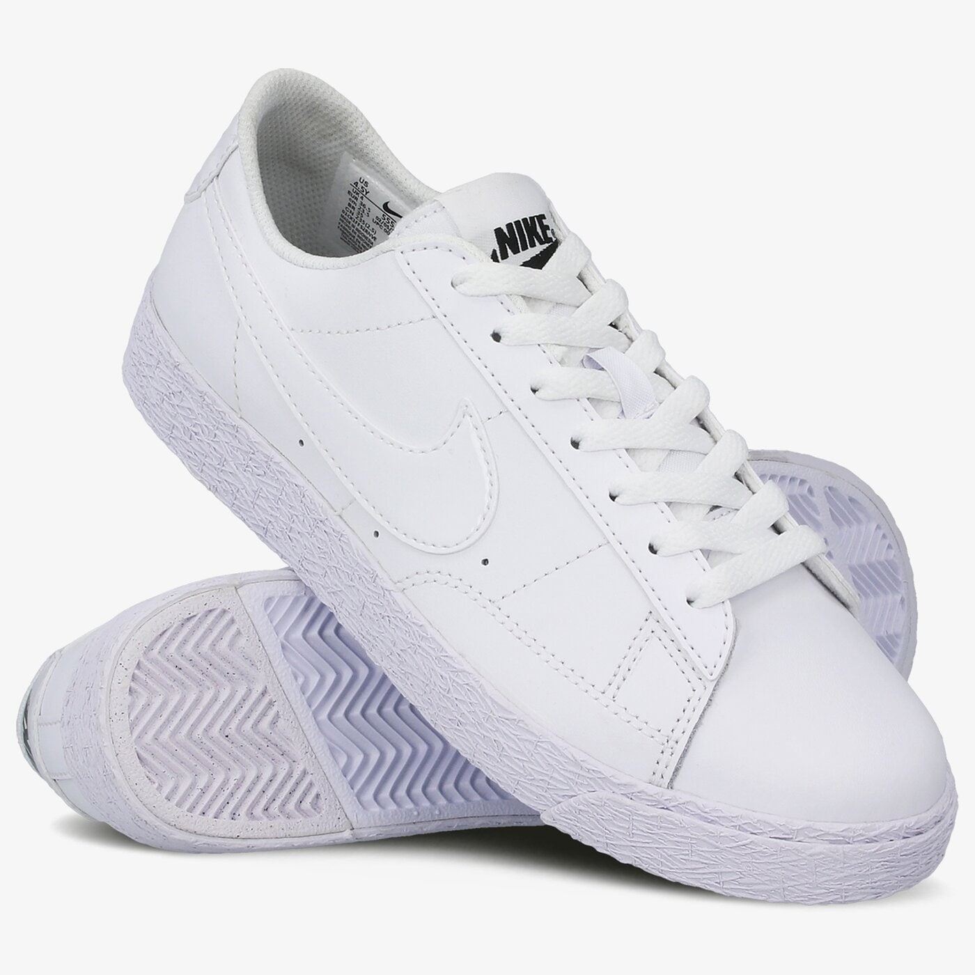 Детски маратонки NIKE BLAZER LOW 555190-102 цвят бял