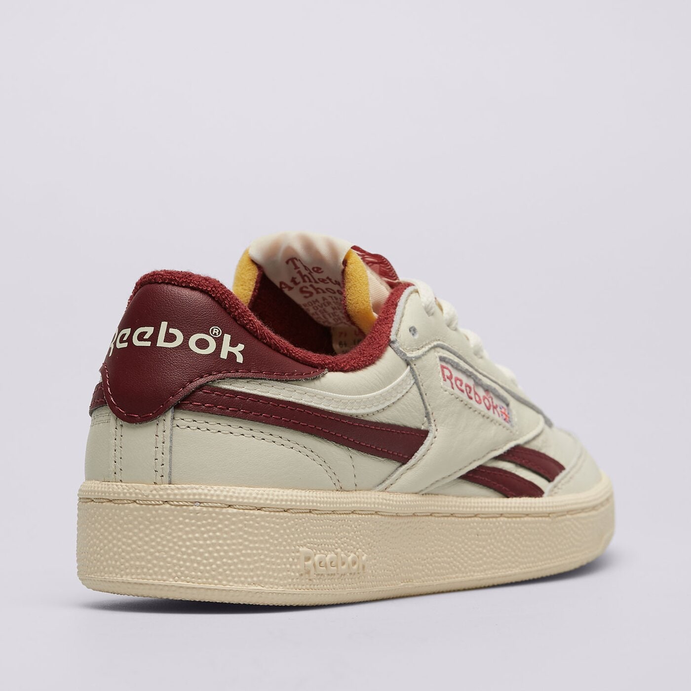 Дамски маратонки REEBOK CLUB C REVENGE VINTAGE 100233964w цвят бял