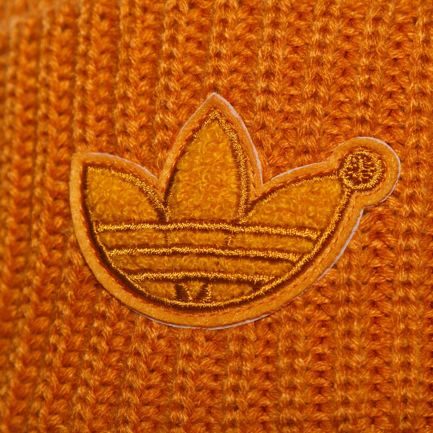 Дамска зимна шапка ADIDAS ЗИМНА ШАПКА BEANIE h25289 цвят горчица