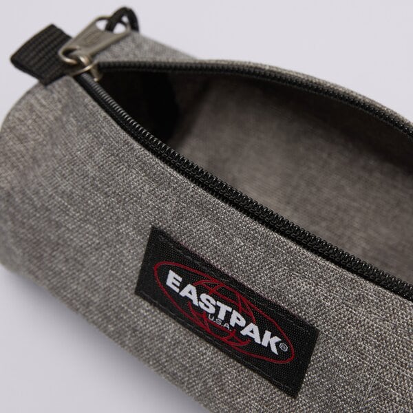 EASTPAK НЕСЕСЕР BENCHMARK SINGLE SUNDAY GREY ek0003723631 цвят сив