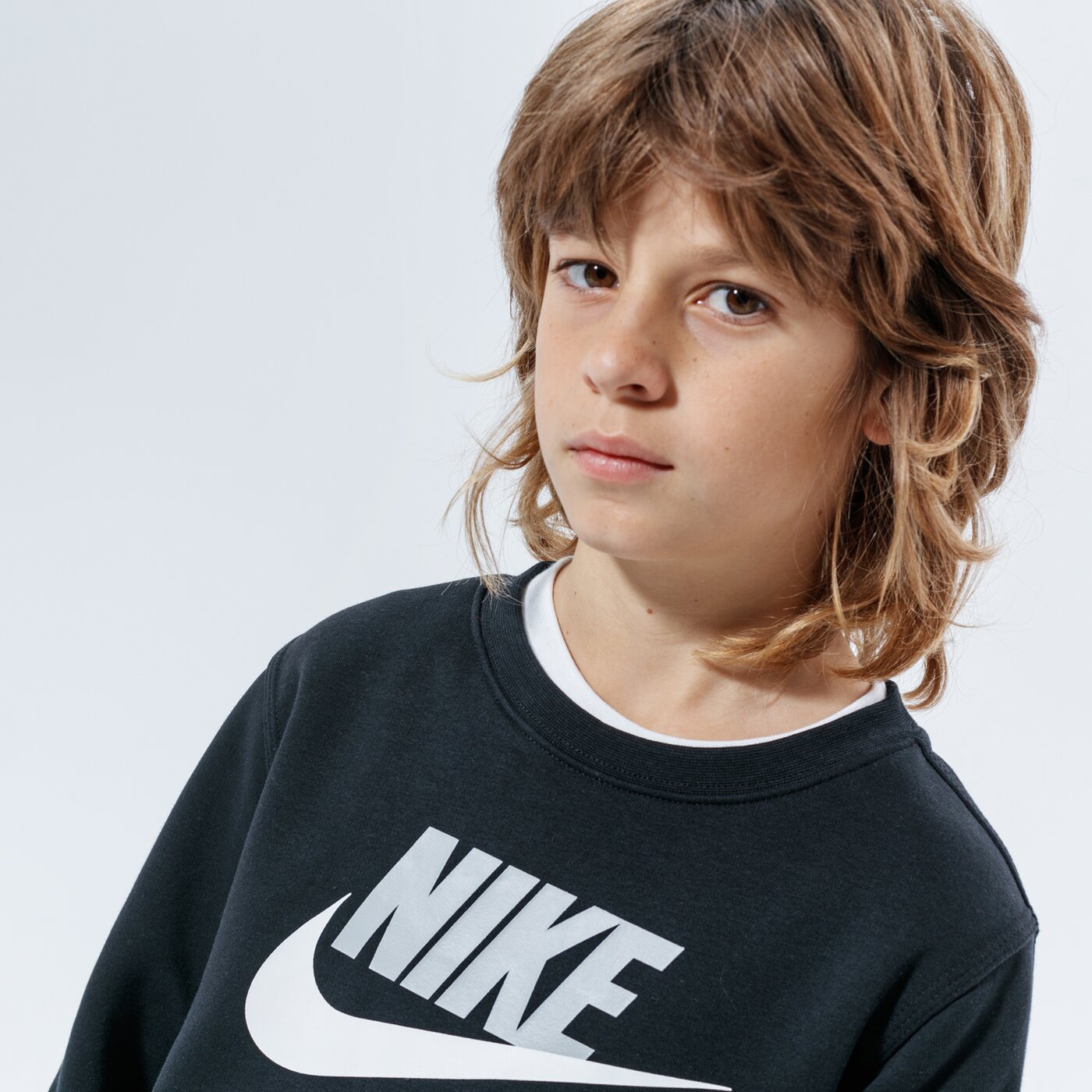 Детски суичър NIKE СУИТЧЪР SPORTSWEAR CLUB FLEECE BOY cv9297-011 цвят черен