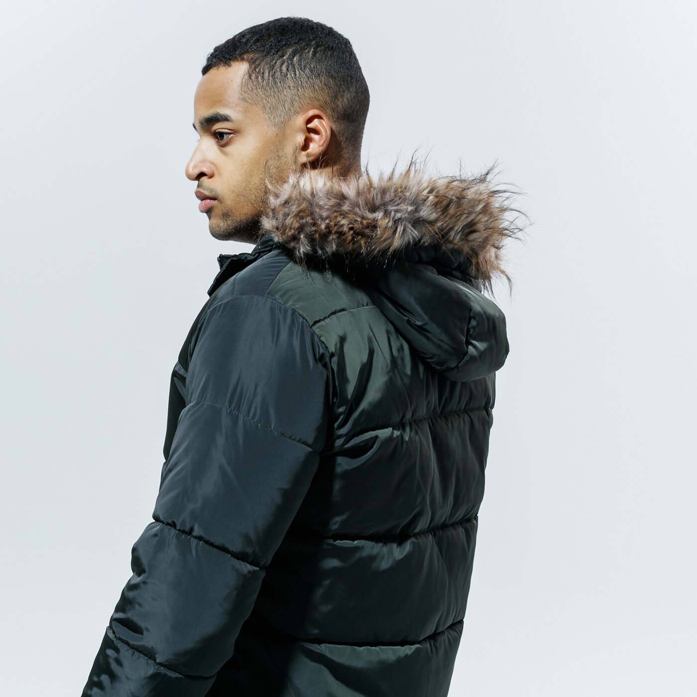 Мъжко зимно яке CHAMPION ЯКЕ ЗИМНО PARKA JACKET MM 216391gs547 цвят каки