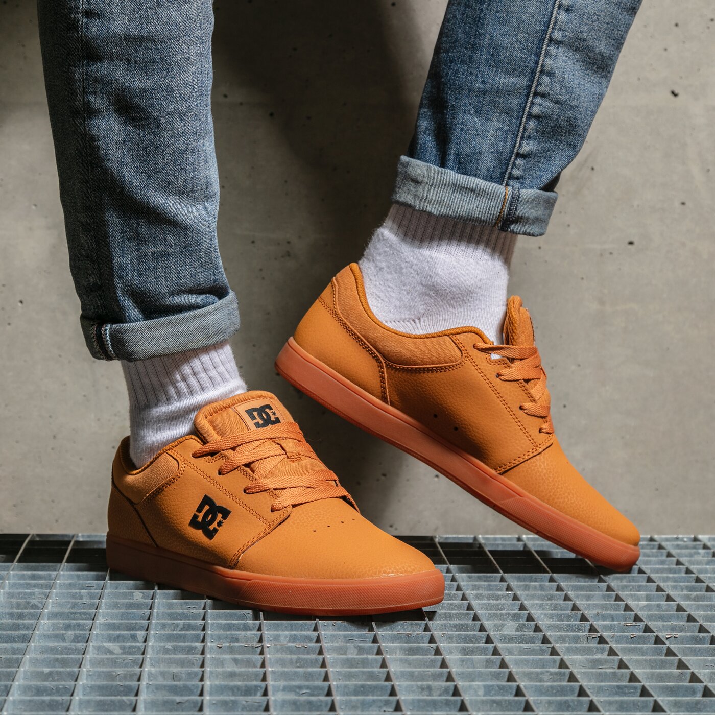 Мъжки маратонки DC CRISIS 2 adys100647we9 цвят кафяв