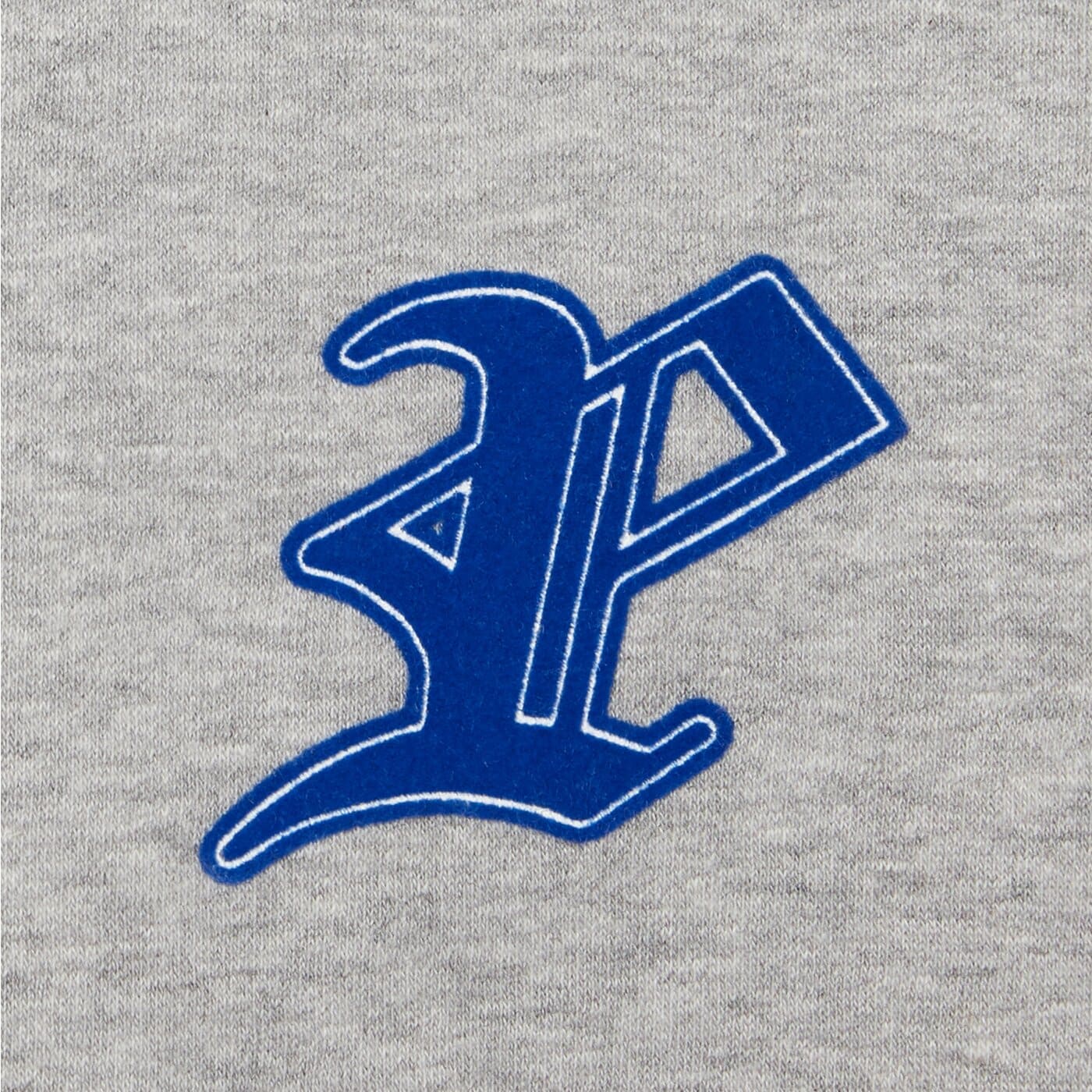 Мъжки суичър PROSTO СУИТЧЪР СЪС ЗАКОПЧАВАНЕ   ZIP HOODIE GHOTIC P GRAY kl252mswe2121 цвят сив