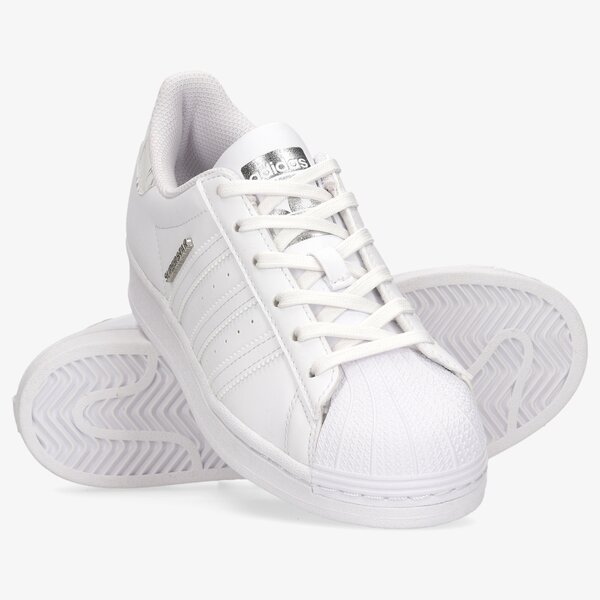 Детски маратонки ADIDAS SUPERSTARJ h03993 цвят бял
