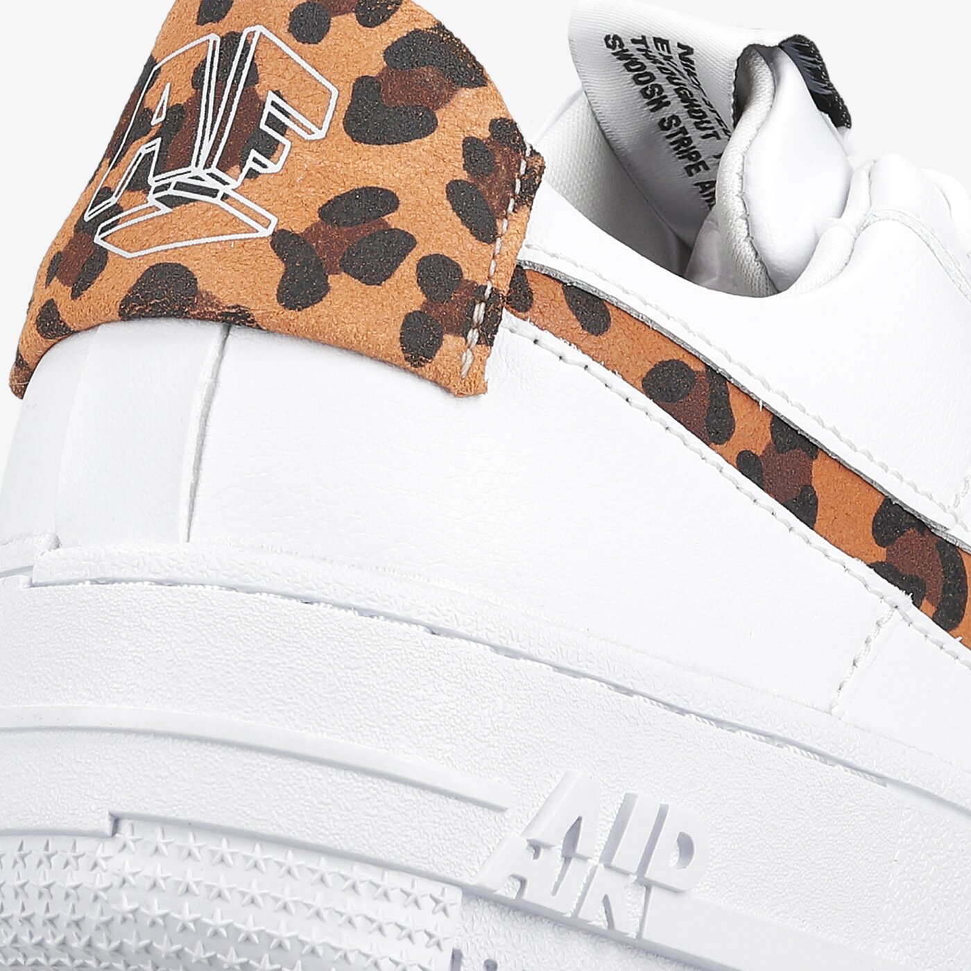 Дамски маратонки NIKE AF1 PIXEL SE cv8481-100 цвят бял