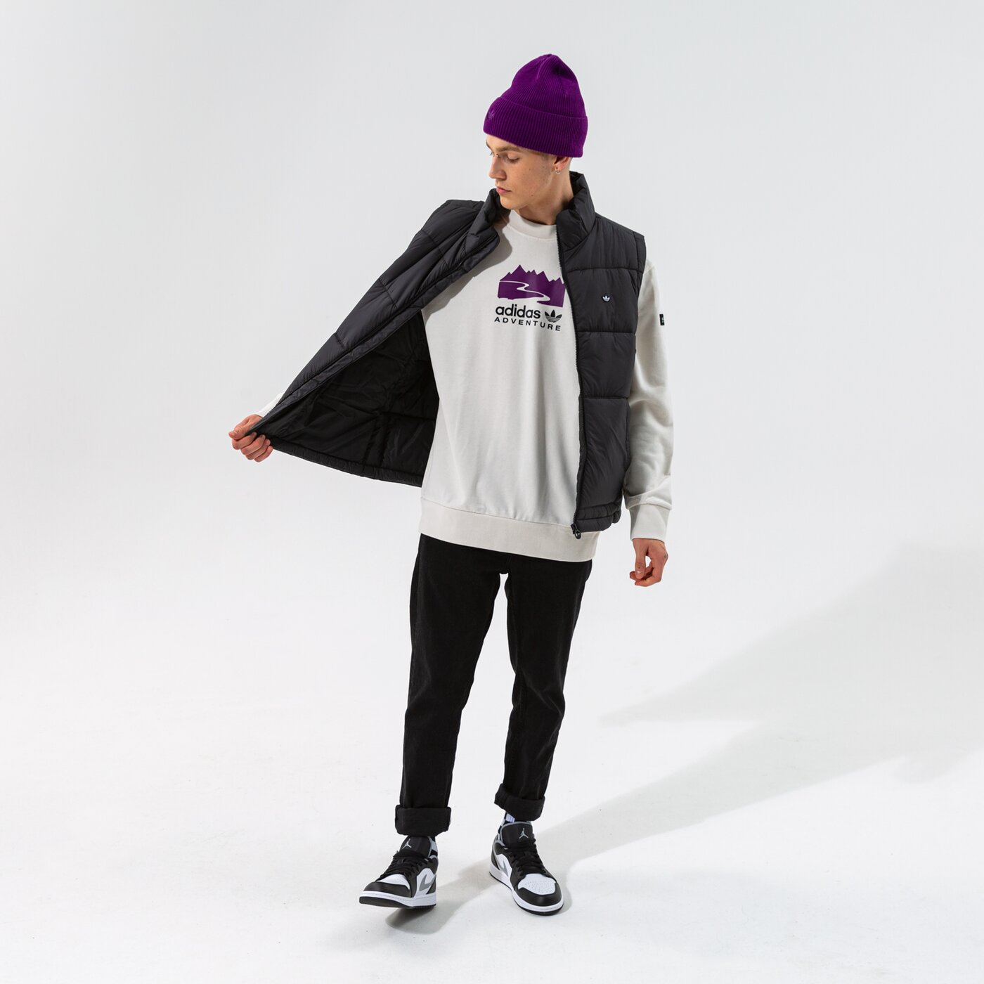 Мъжки суичър ADIDAS СУИТЧЪР SWEAT CREW h09108 цвят бял