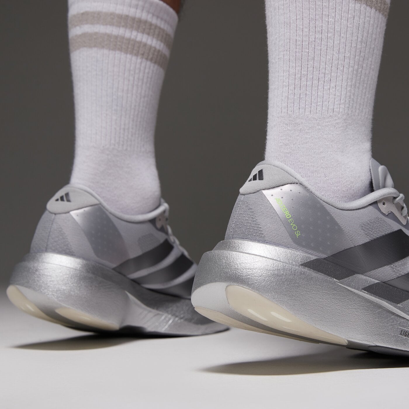 Мъжки маратонки ADIDAS ADIZERO EVO SL  jr3419 цвят сив