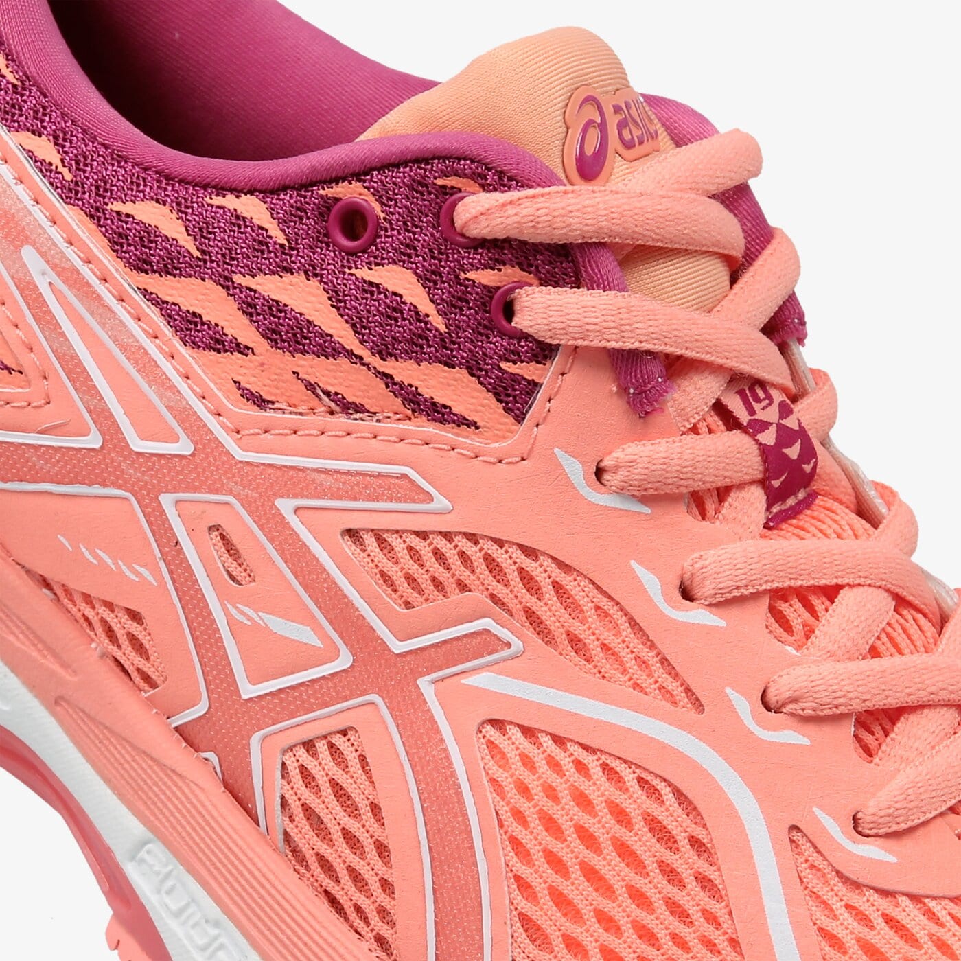 Дамски маратонки ASICS GEL-CUMULUS 19 t7b8n0606 цвят оранжев