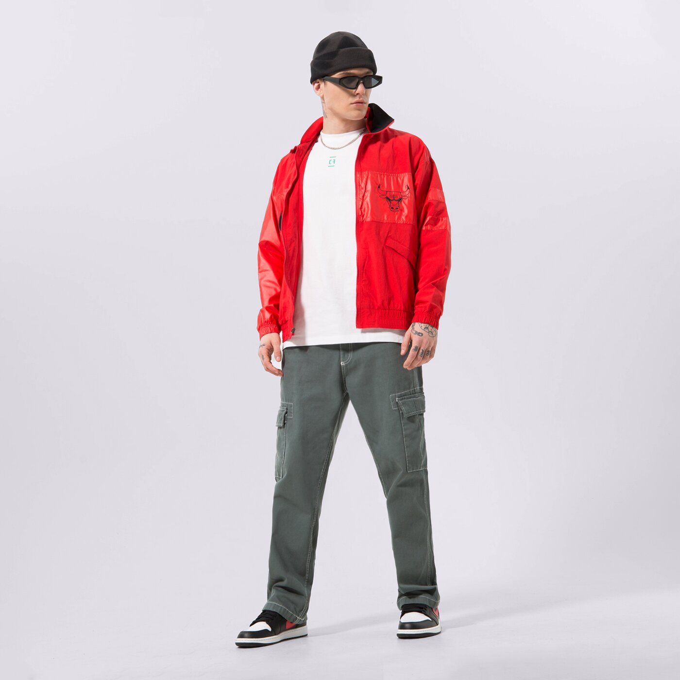 Мъжка тениска CONFRONT ТЕНИСКА LONGSLEEVE WHITE cf123tlm01001 цвят бял