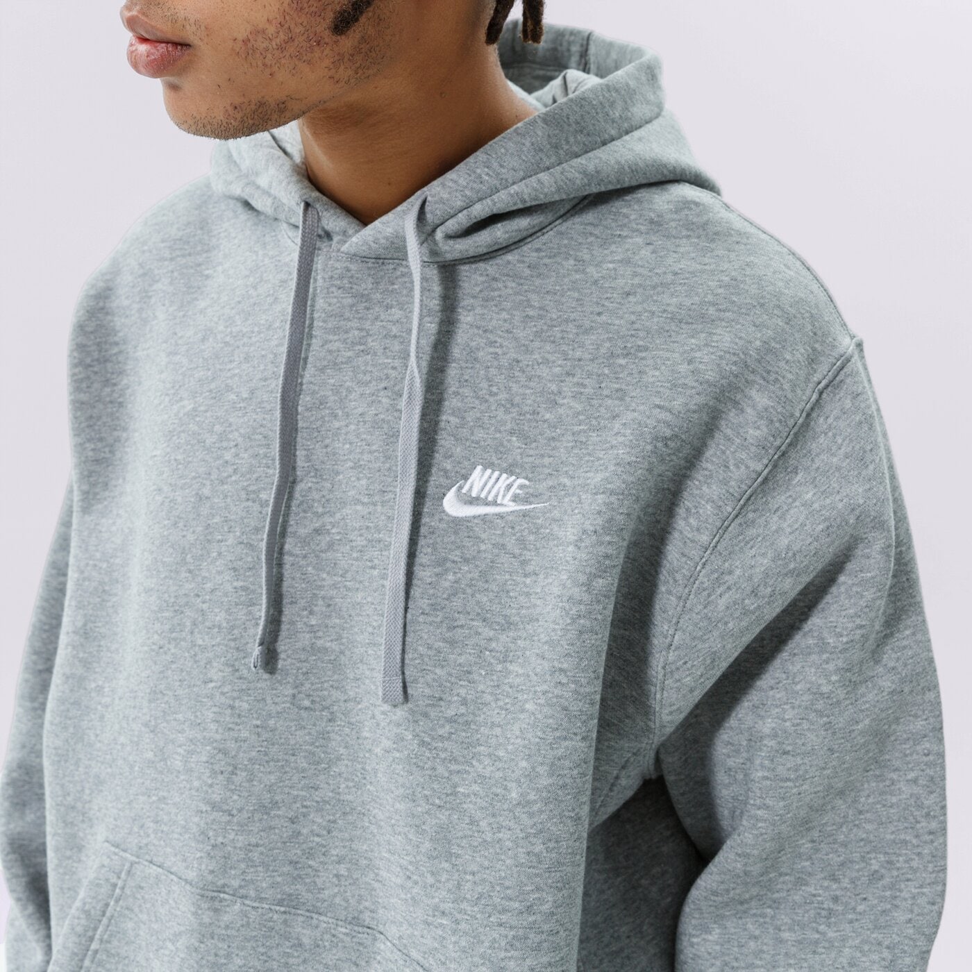 Мъжки суичър NIKE СУИТЧЪР С КАЧУЛКА SPORTSWEAR CLUB FLEECE bv2654-063 цвят сив