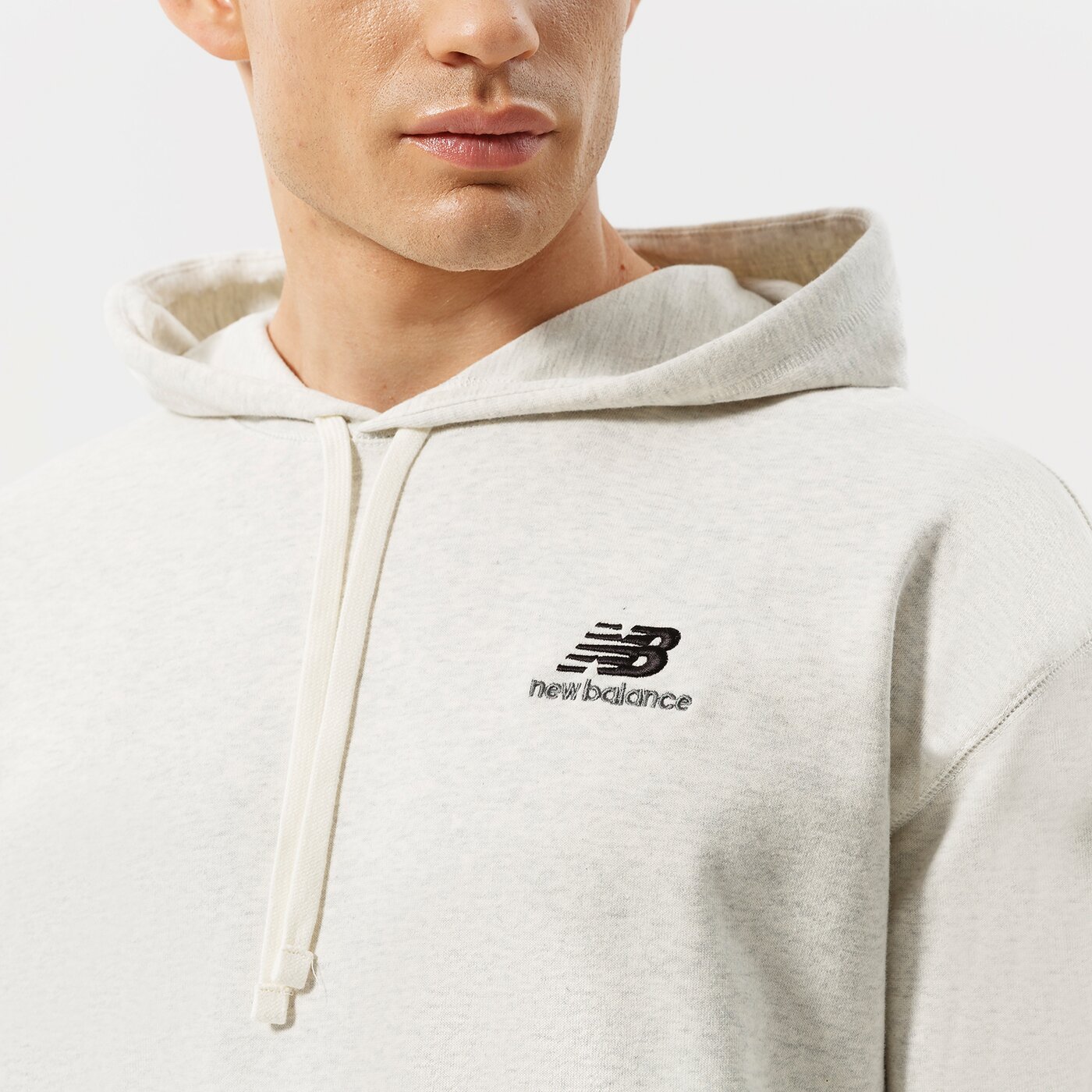 Мъжки суичър NEW BALANCE СУИТЧЪР С КАЧУЛКА NB ESSENTIALS UNI-SSENTIALS PO ut21500sah цвят сив