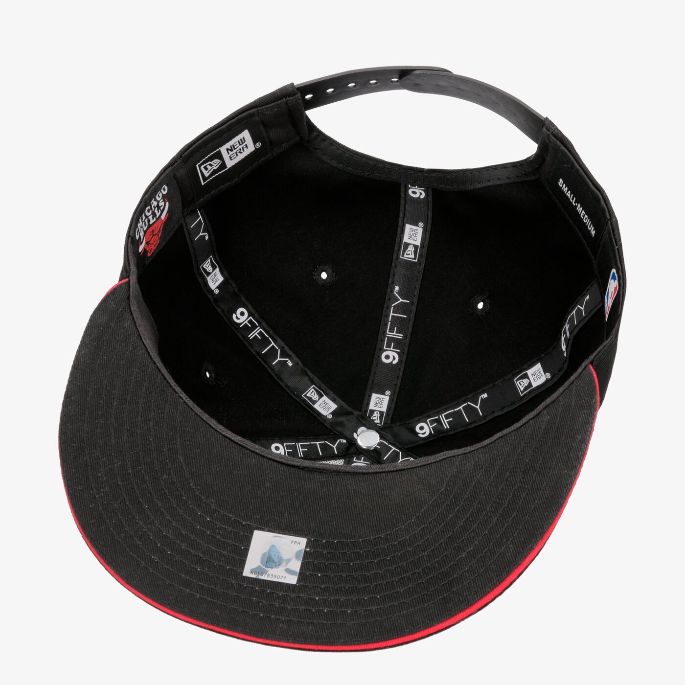Мъжка шапка с козирка NEW ERA ШАПКА TEAM SNAP 950 CHICAGO BULLS CHICAGO BULLS BLKF 80636055 цвят черен