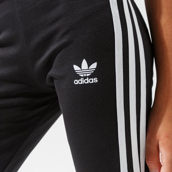 Детски панталони ADIDAS ПАНТАЛОНИ 3STRIPES LEGG GIRL ed7820 цвят черен