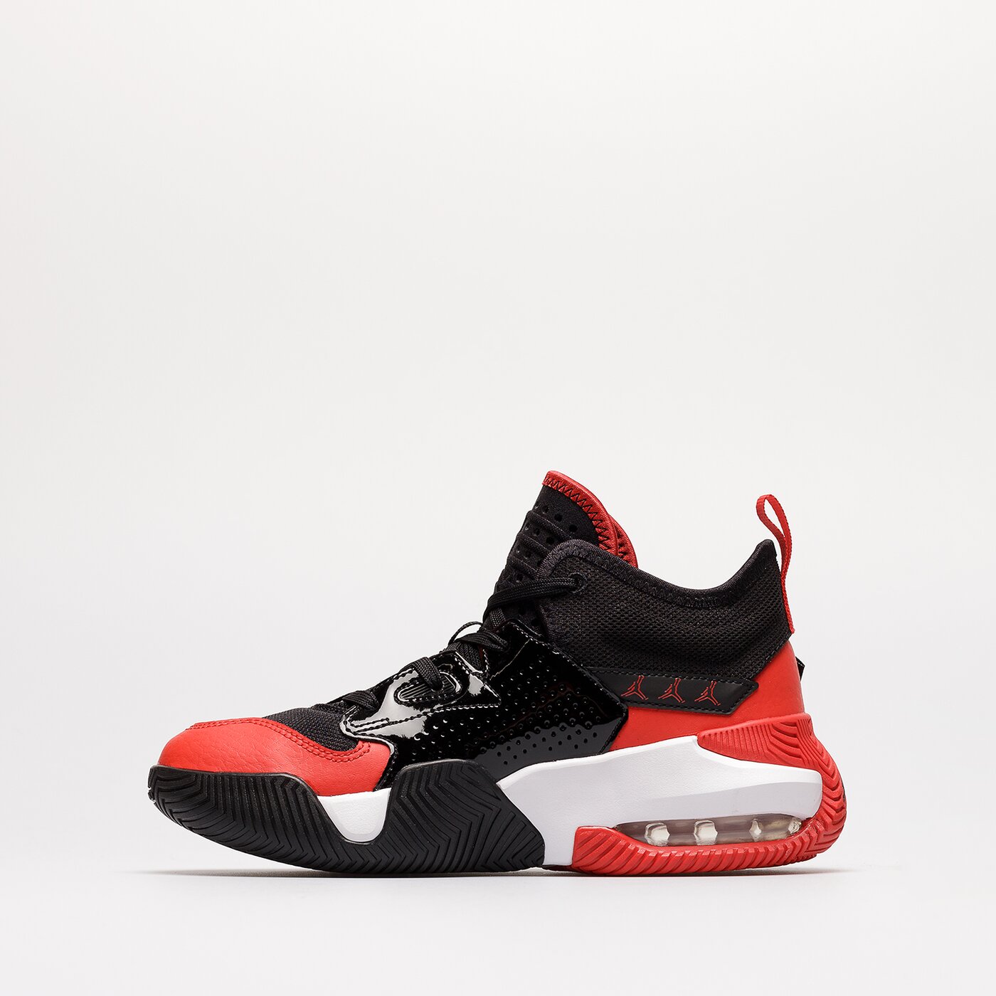 Детски маратонки JORDAN STAY LOYAL 2 BG  dq8398-016 цвят черен