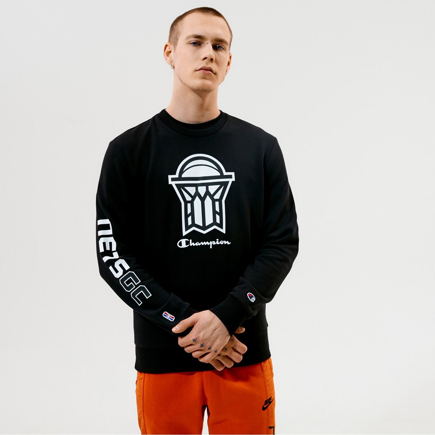 Мъжки суичър CHAMPION СУИТЧЪР CREWNECK SWEATSHIRT 214995kk001 цвят черен
