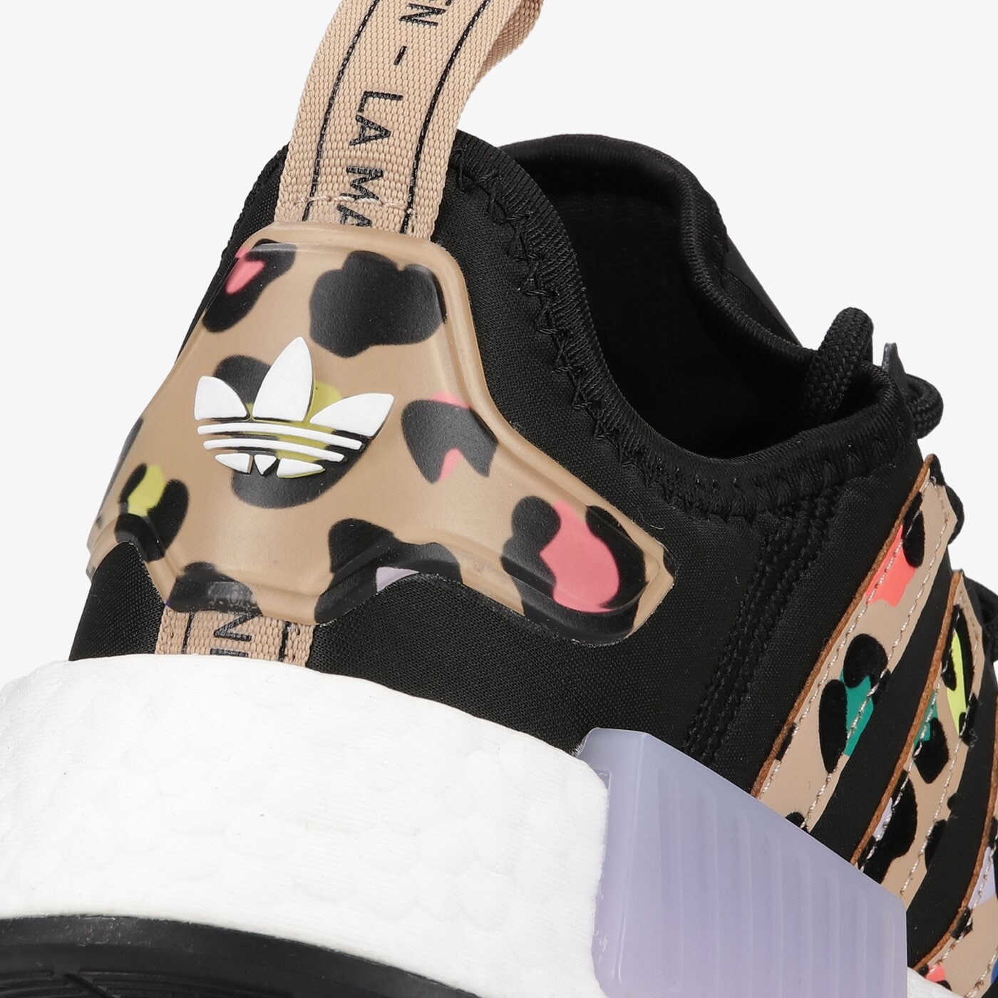 Дамски маратонки ADIDAS NMD_R1 W h00670 цвят черен