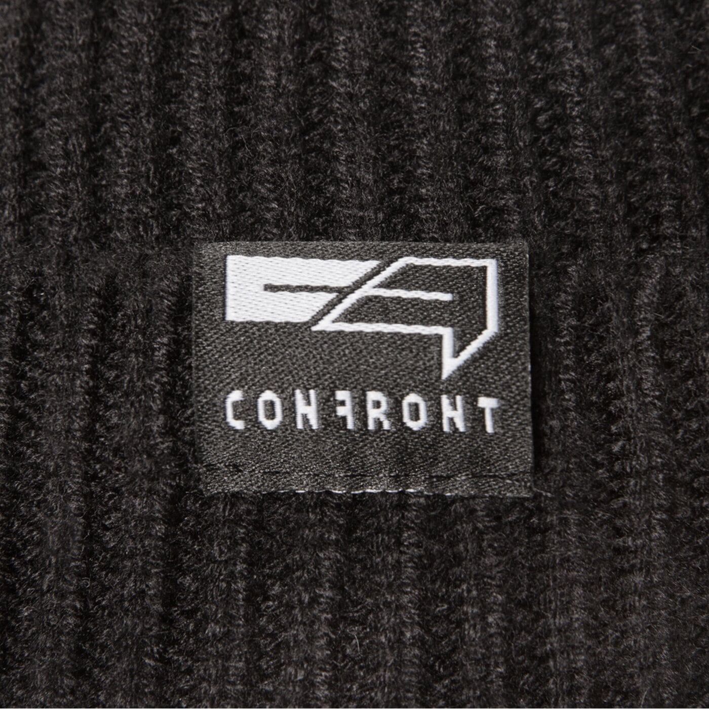 Дамска зимна шапка CONFRONT ШАПКА CONFRONT\ЗИМНА ШАПКА PICHOLA cf322hat63002 цвят черен