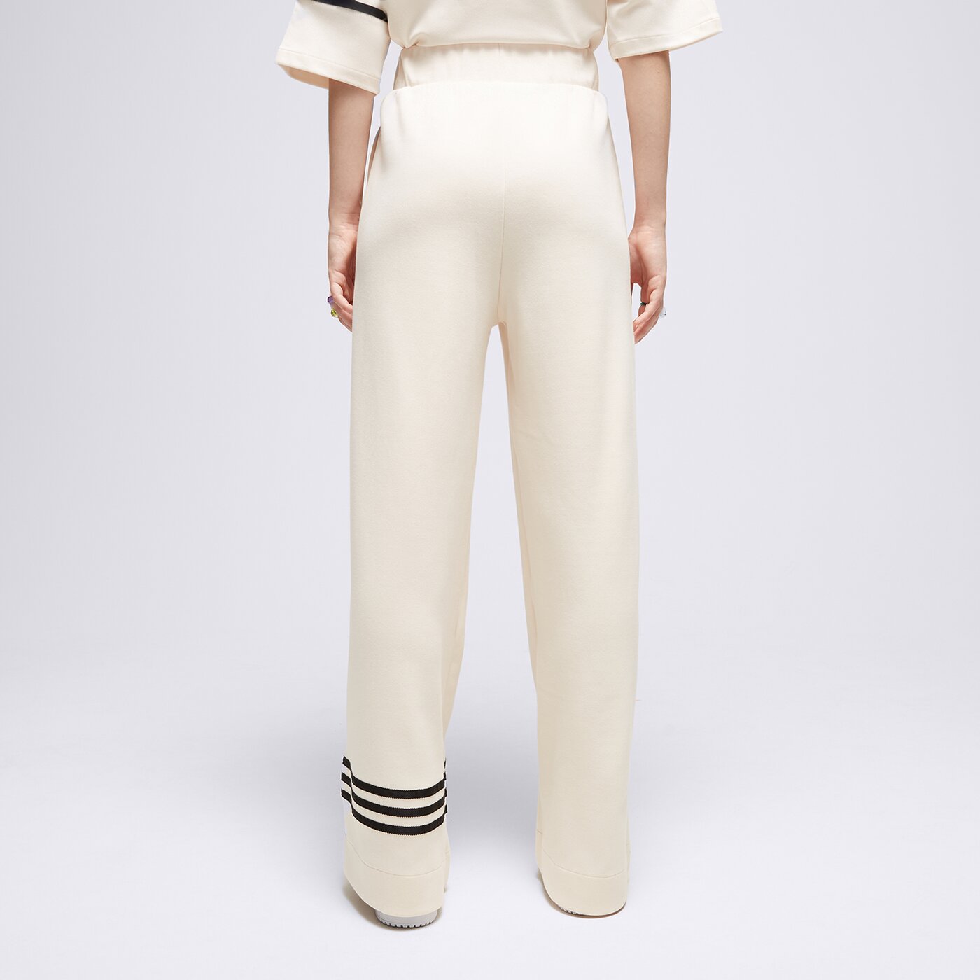 Дамски панталони ADIDAS ПАНТАЛОНИ TRACKPANT im1834 цвят бял