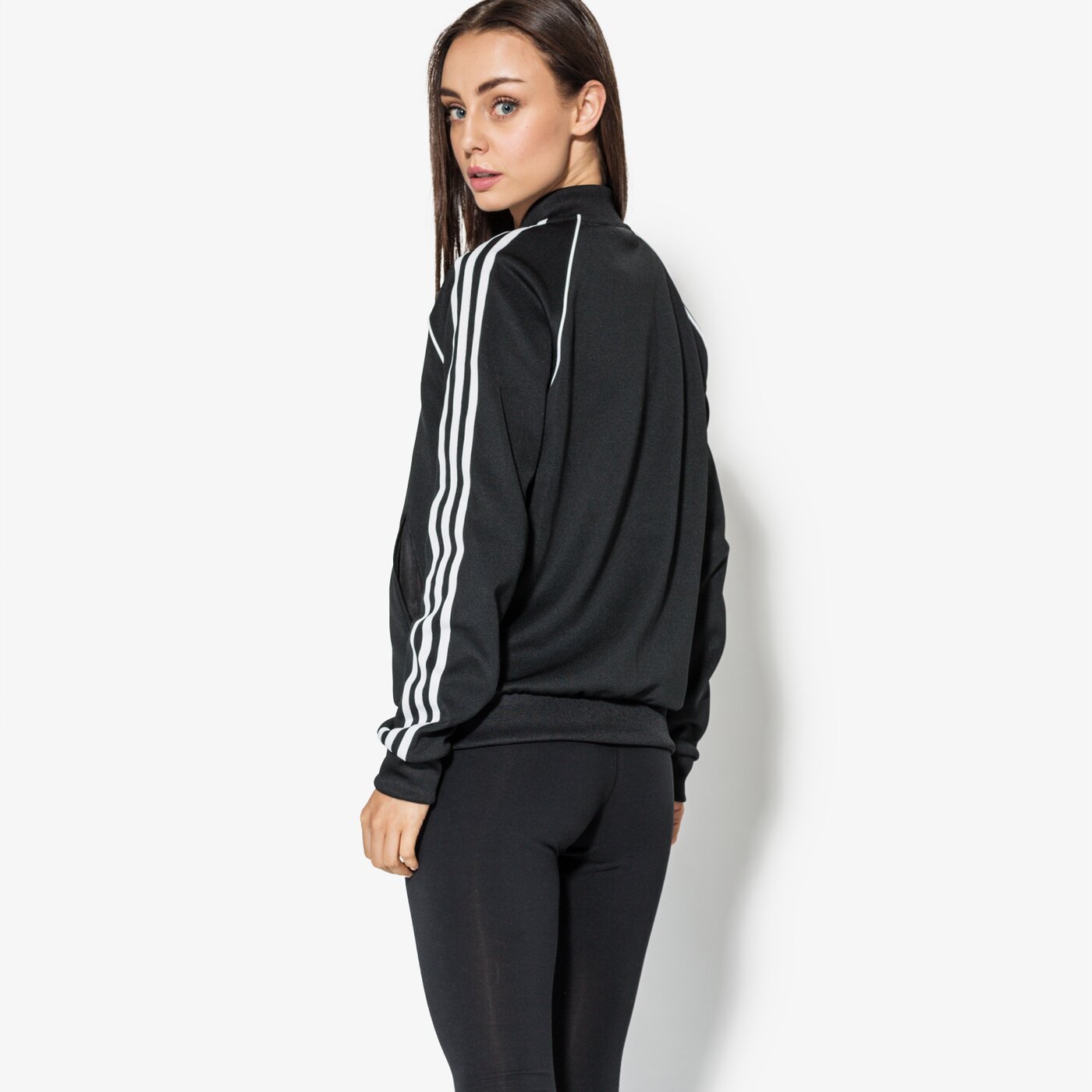 Дамски суичър ADIDAS СУИТЧЪР SST TT ce2392 цвят черен