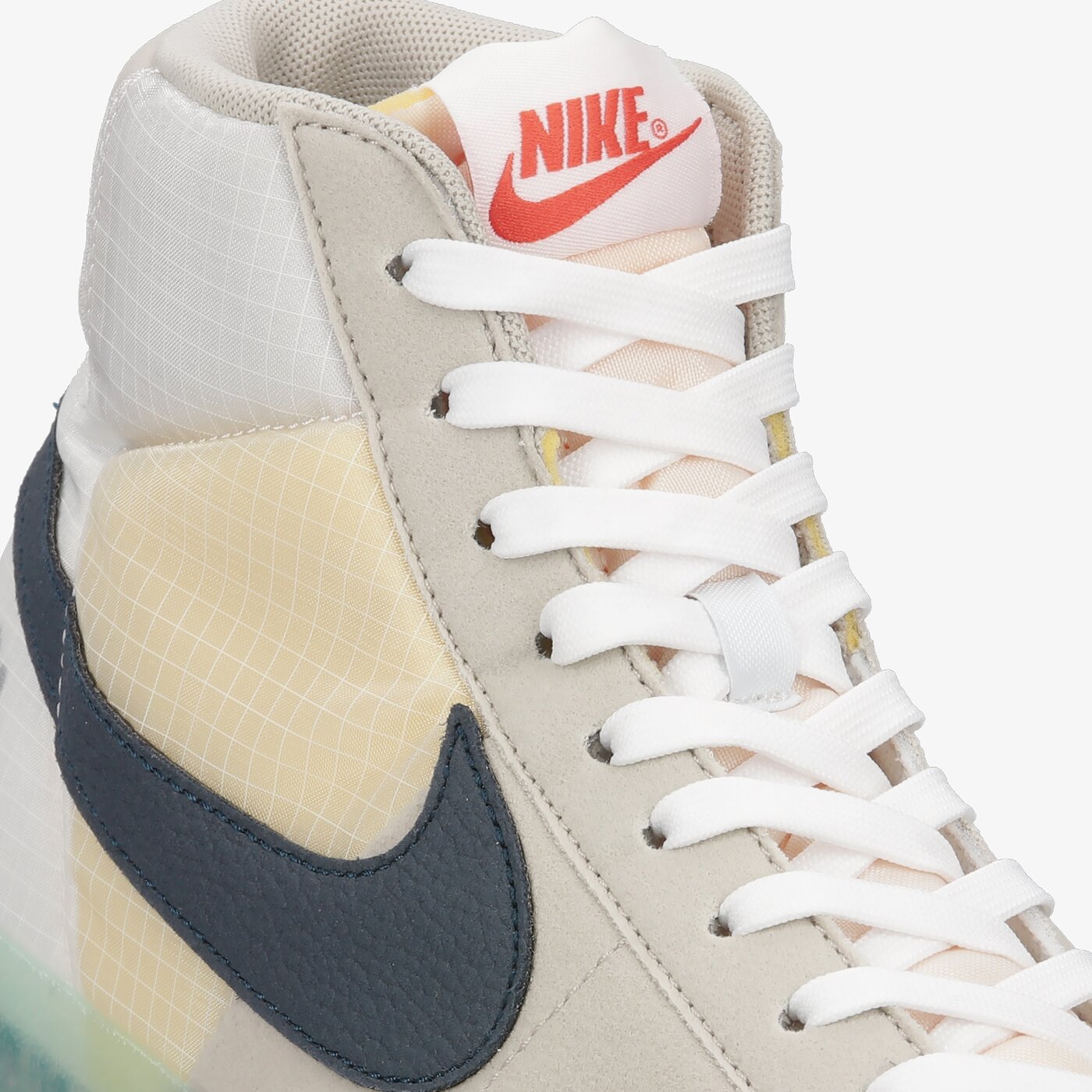 Мъжки маратонки NIKE BLAZER MID '77 dh4505-200 цвят бял