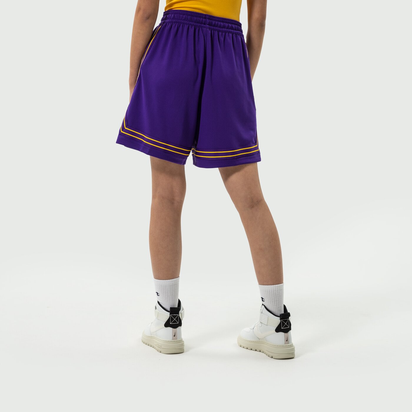 Дамски къси панталони NIKE ШОРТИ LAL W NK SHRT CRSSVR CTS 75 NBA db1367-504 цвят виолетов