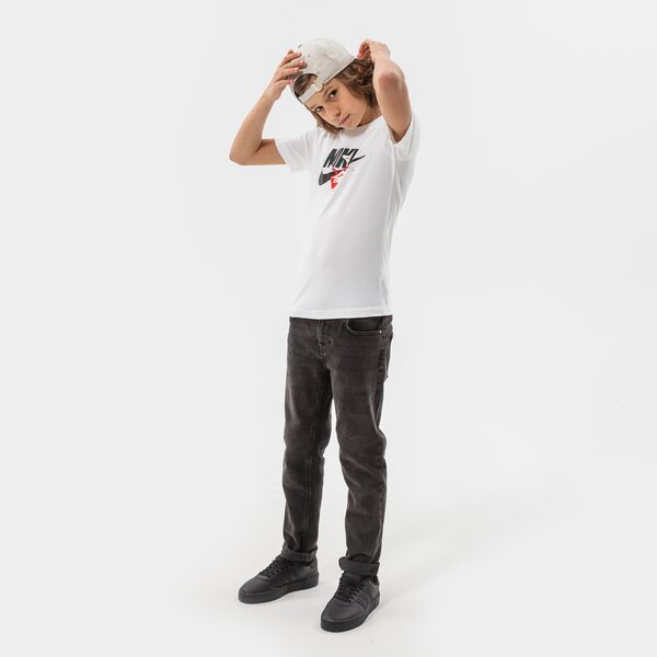 Детска тениска NIKE ТЕНИСКА B NSW TEE FUTURA BOXY SP22 BOY do1806-100 цвят черен