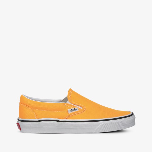 Дамски маратонки VANS UA CLASSIC SLIP-ON vn0a4u38wt41 цвят оранжев