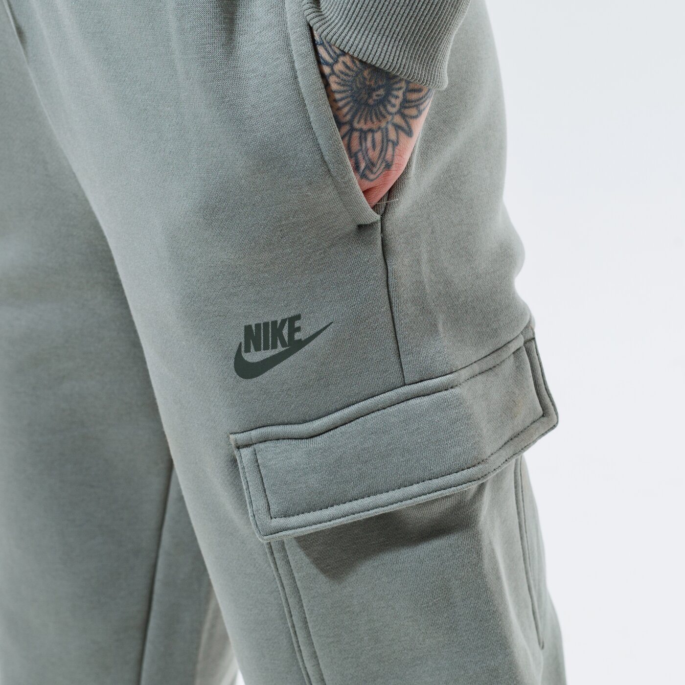 Дамски панталони NIKE ПАНТАЛОНИ W NSW CARGO PANT LOOSE FLC UU dd3607-320 цвят сив