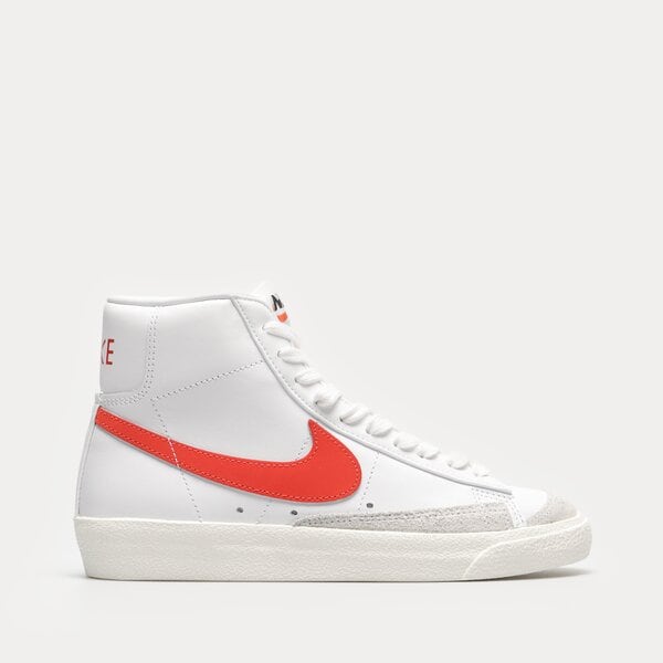 Дамски маратонки NIKE BLAZER MID 77 cz1055-101 цвят бял