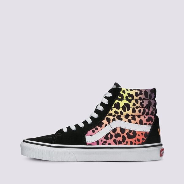 Дамски маратонки VANS UA SK8-HI  vn0a4bv62121 цвят черен