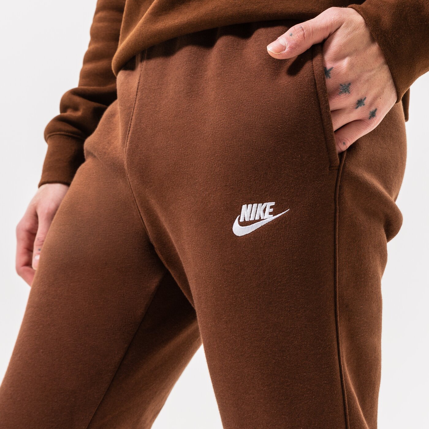 Мъжки панталони NIKE ПАНТАЛОНИ SPORTSWEAR CLUB FLEECE bv2671-259 цвят кафяв