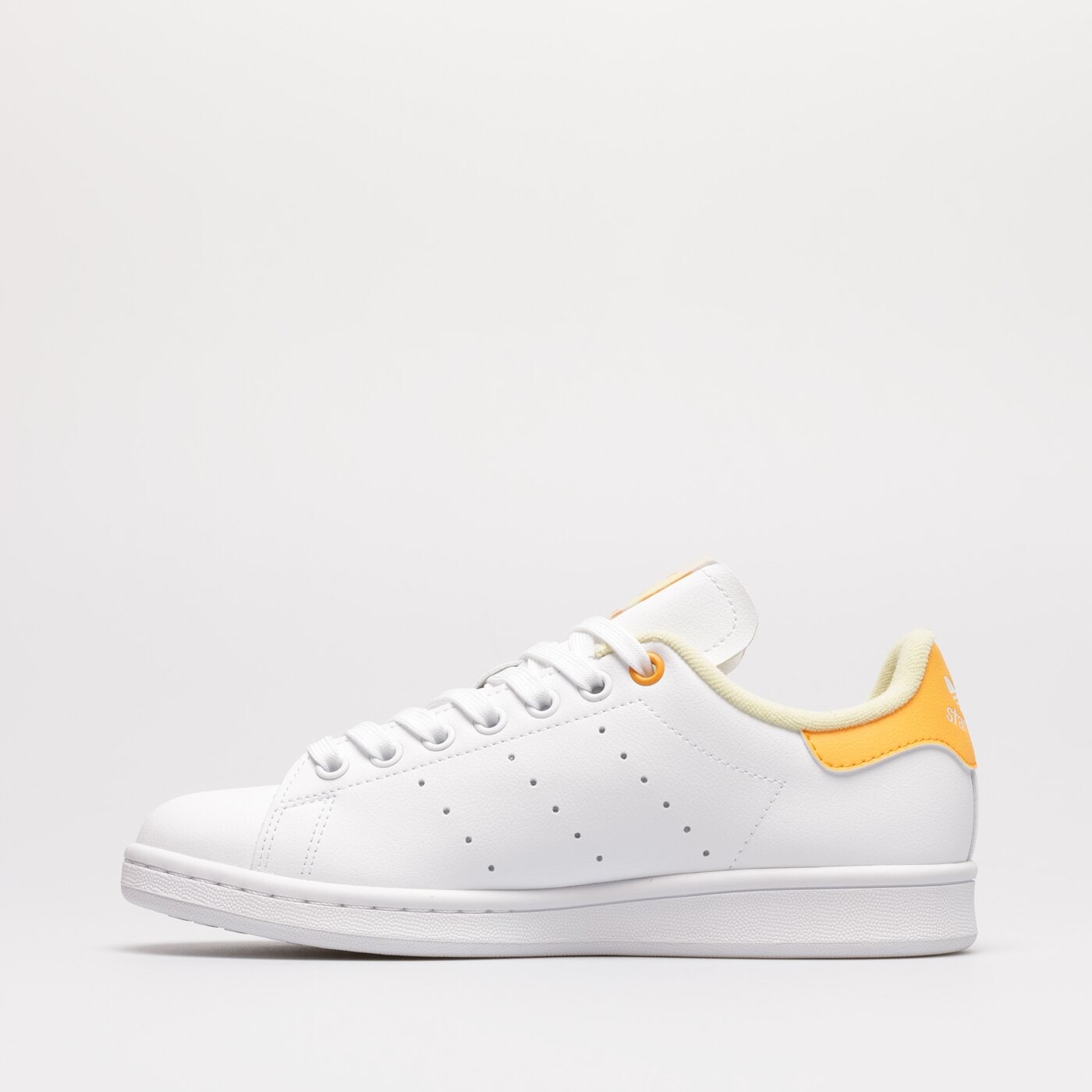 Дамски маратонки ADIDAS STAN SMITH HER VEGA gy1895 цвят бял