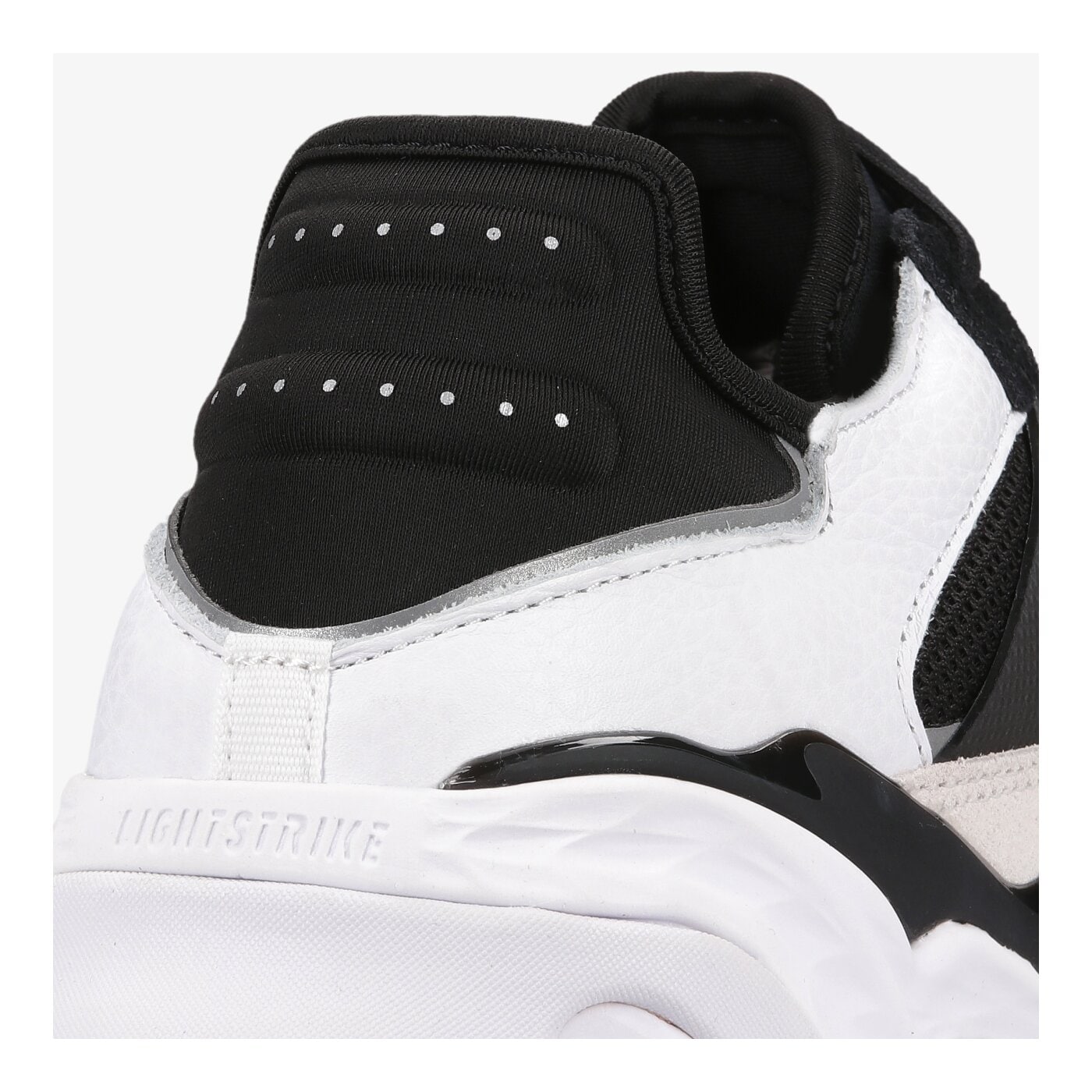 Мъжки маратонки ADIDAS NITEBALL h67360 цвят черен